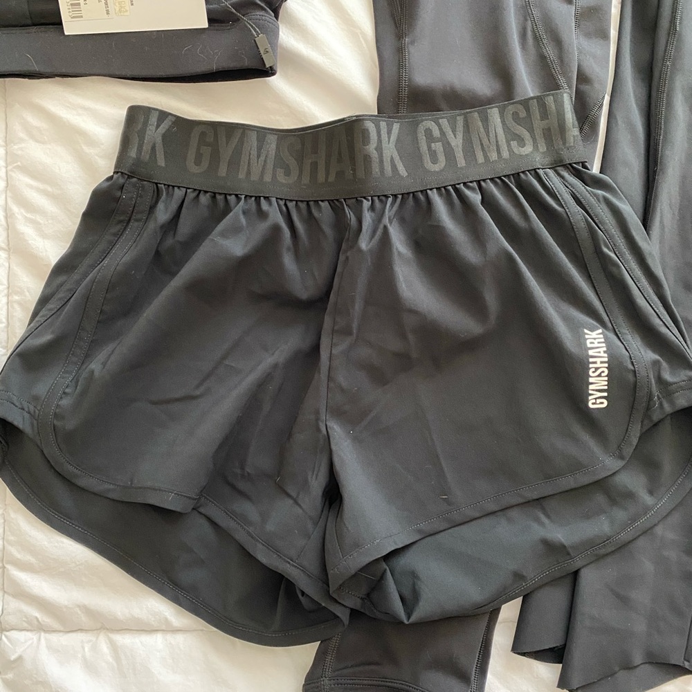 Gymshark Bundle - Picture 5 of 6